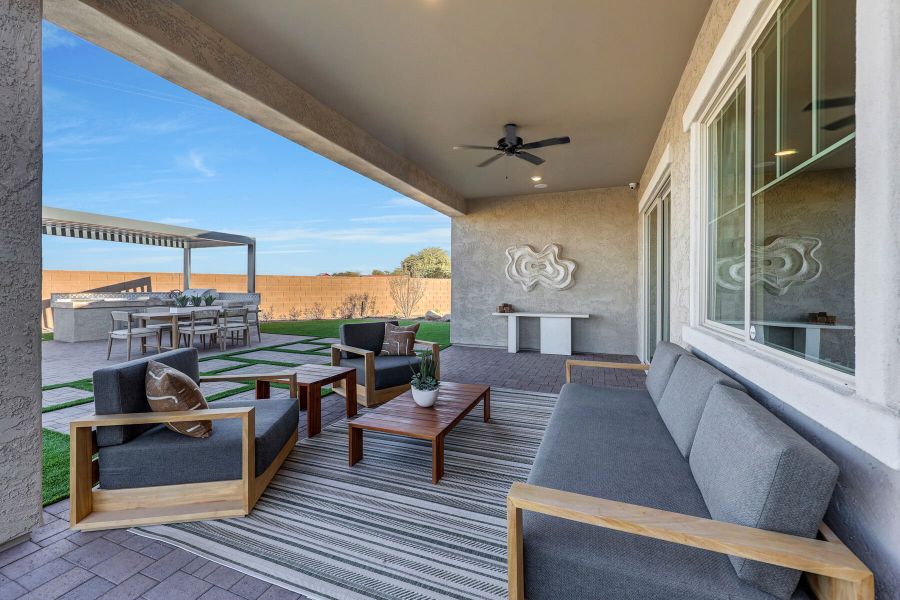 Representative exterior details of a home built from the Garnet by Mattamy Homes in Las Ventanas, Goodyear (Image 26).