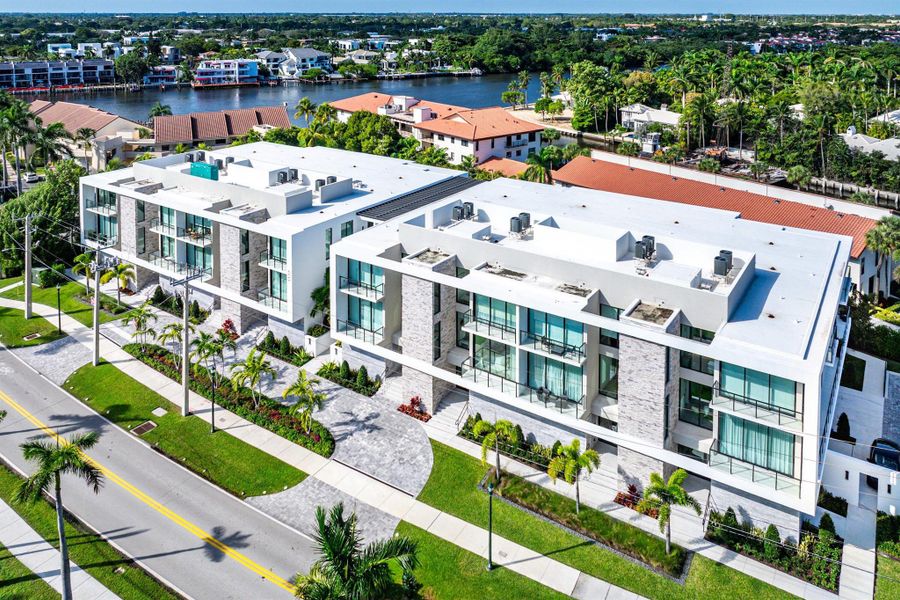 Condo located in Delray Beach, FL showcasing its design and architecture (Image 30). Condo located in Delray Beach, FL showcasing its design and architecture (Image 30).