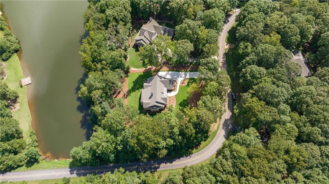 Image 85 of a home in .