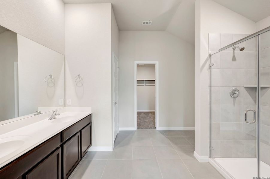 Furnished interior view inside a new home in Greenspoint Heights, Seguin (Image 9).