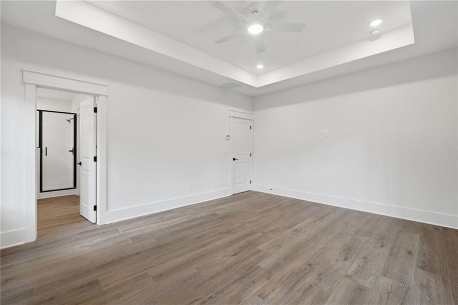 Spacious, unfurnished interior of a new home in Autumn Brook, Canton (Image 31). Spacious, unfurnished interior of a new home in Autumn Brook, Canton (Image 31).