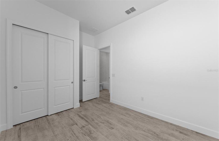 Spacious, unfurnished interior of a new home in BeachWalk by Manasota Key, Englewood (Image 36). Spacious, unfurnished interior of a new home in BeachWalk by Manasota Key, Englewood (Image 36).