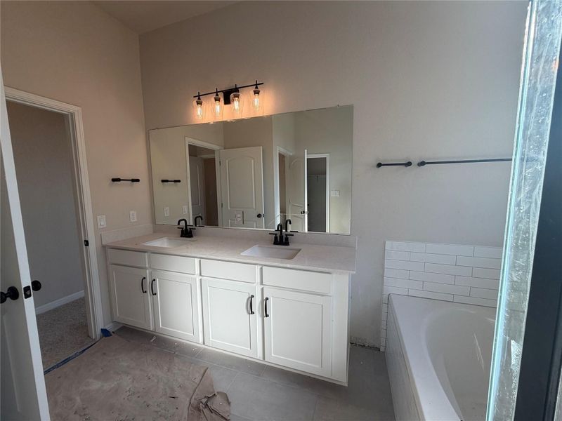 Furnished interior view inside a new home in Willow Springs, Creedmoor (Image 5). Furnished interior view inside a new home in Willow Springs, Creedmoor (Image 5).