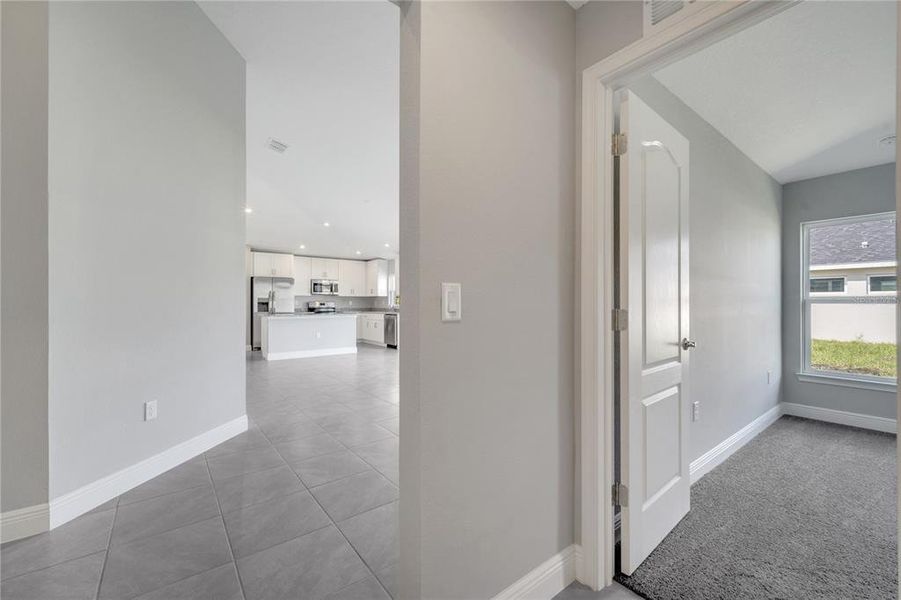 Spacious, unfurnished interior of a new home in , Kissimmee (Image 21).