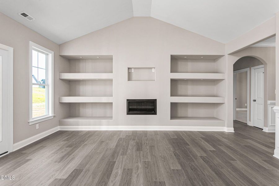 3117 Cullens Drive-13