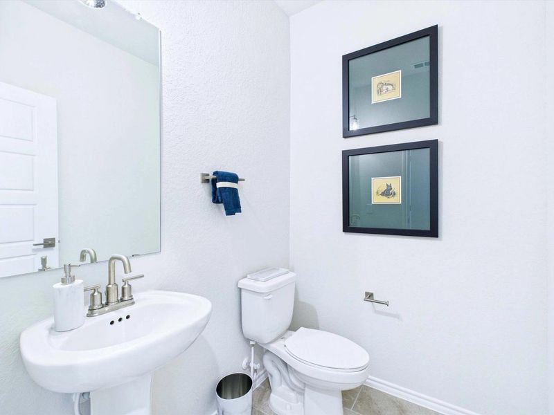 Representative furnished interior of a home built from the The Gillian C by Davidson Homes LLC in Cedar Heights, San Antonio (Image 18).