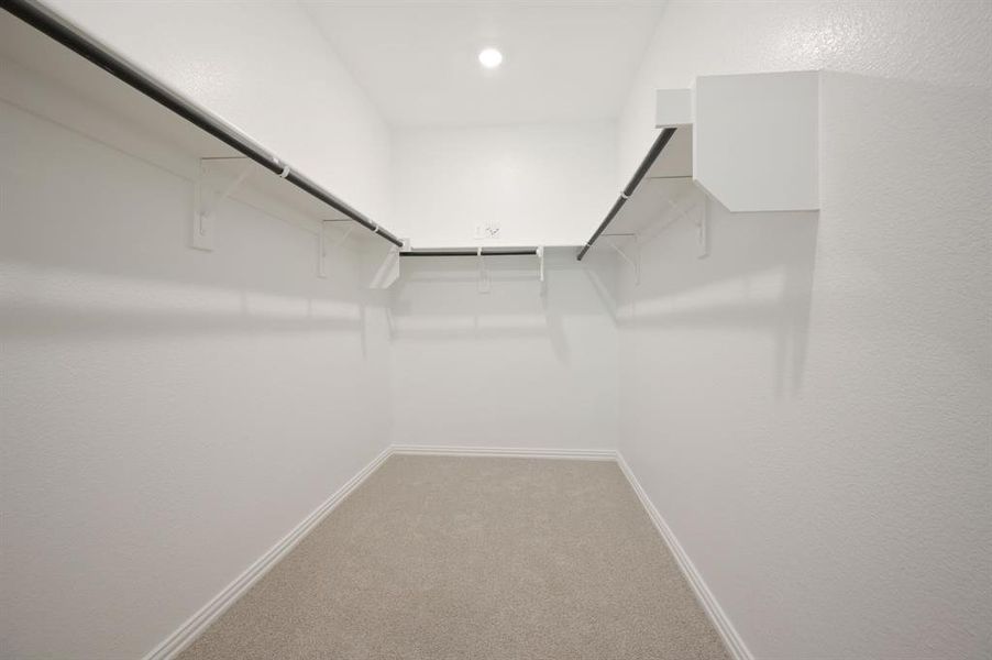 Photo is not of the actual home, but is an inspirational photo of builder’s model home and may depict options, furnishings, and/or decorator features that are not included. Photo is not of the actual home, but is an inspirational photo of builder’s model home and may depict options, furnishings, and/or decorator features that are not included.