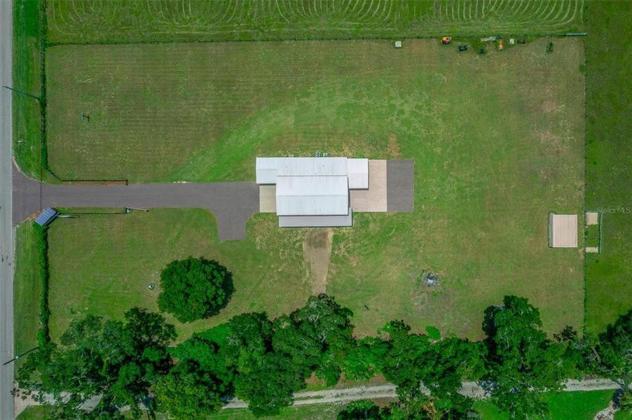 Image 33 of a home in .