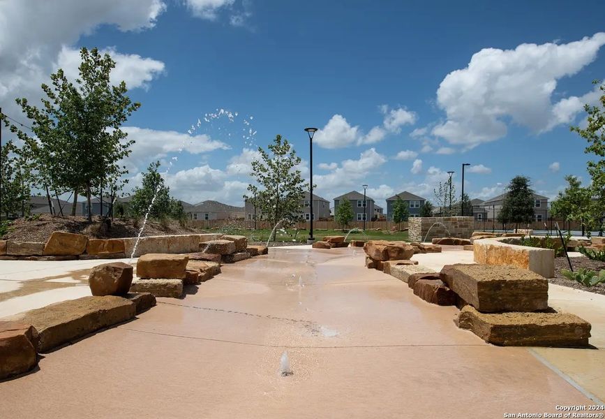 Community amenities in Trails at Culebra, San Antonio (Image 8).