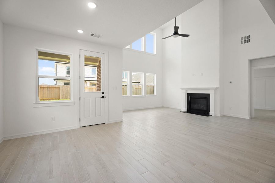 Charming dining area open to the great room (*Photo not of actual home and used for illustration purposes only.) Charming dining area open to the great room (*Photo not of actual home and used for illustration purposes only.)