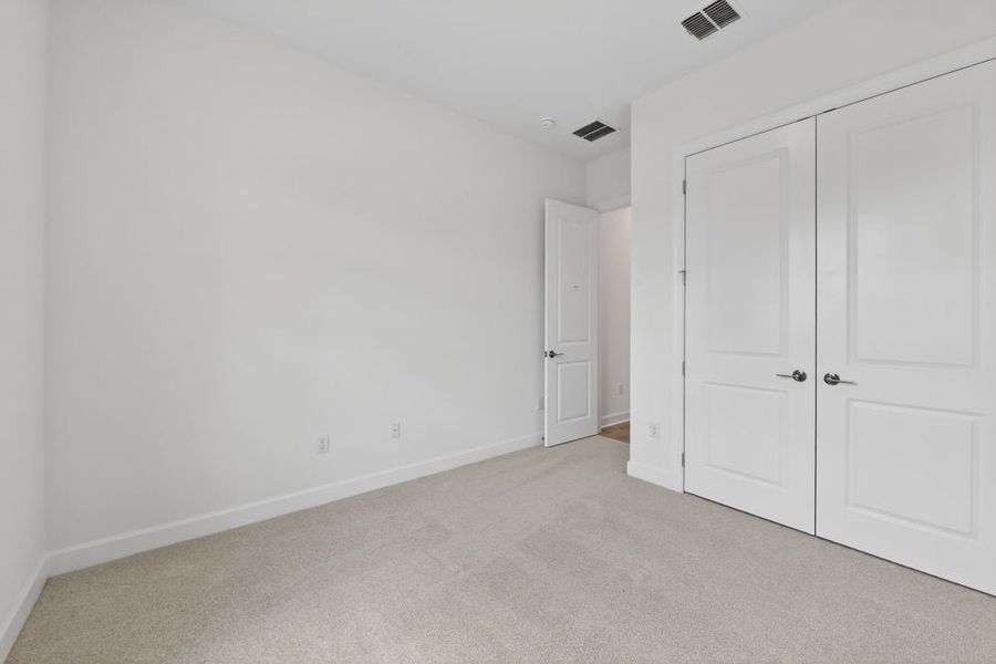Representative unfurnished interior of a home built from the Sereno by Taylor Morrison in Esplanade by the Islands, Naples (Image 18).