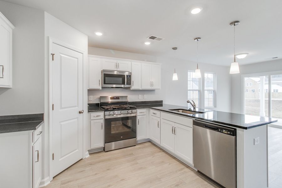 Furnished interior view inside a new home in Bluefield, Lexington (Image 6).