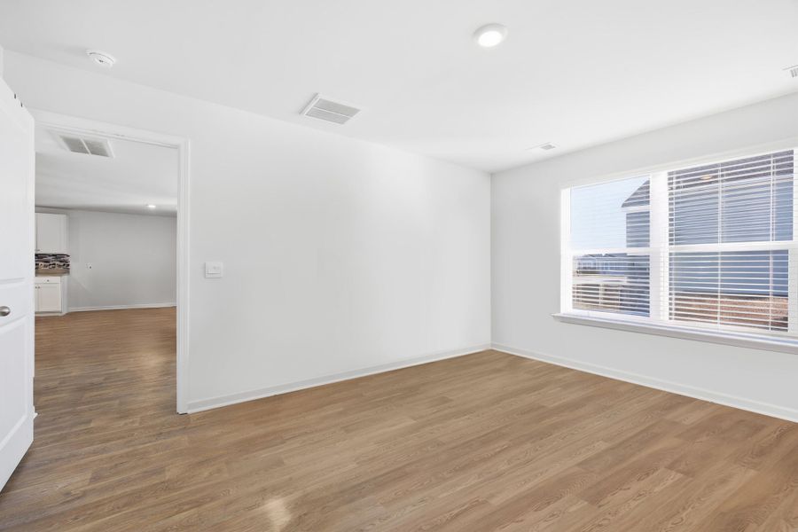 Spacious, unfurnished interior of a new home in , Santee (Image 22).