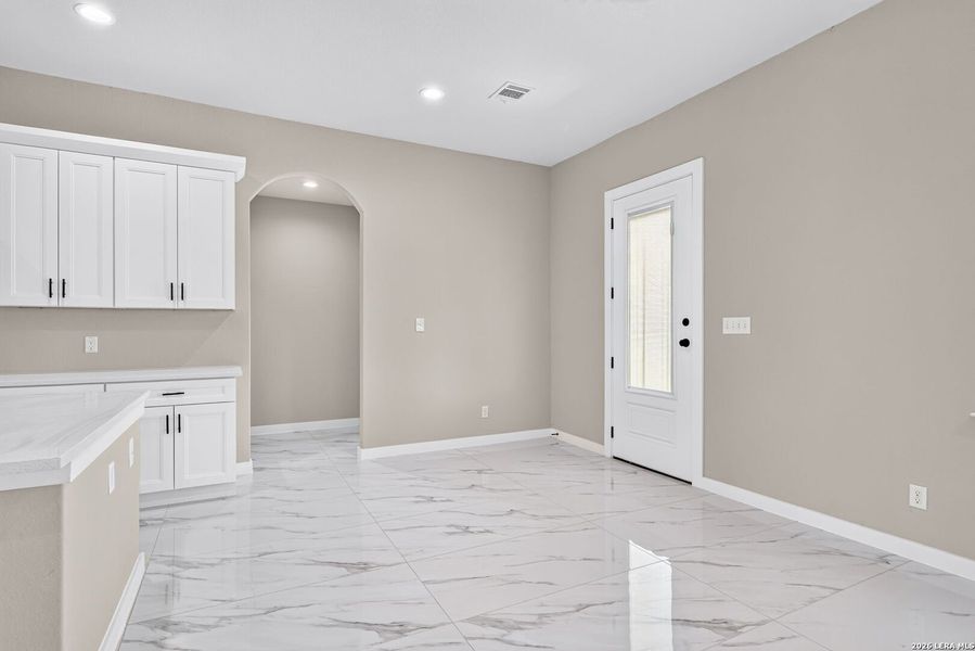 Spacious, unfurnished interior of a new home in , Somerset (Image 16).
