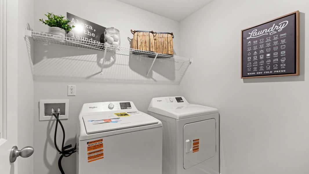 Representative interior finishes for a home built from the FLORA by D.R. Horton in Creekview, Atlanta (Image 21). Representative interior finishes for a home built from the FLORA by D.R. Horton in Creekview, Atlanta (Image 21).