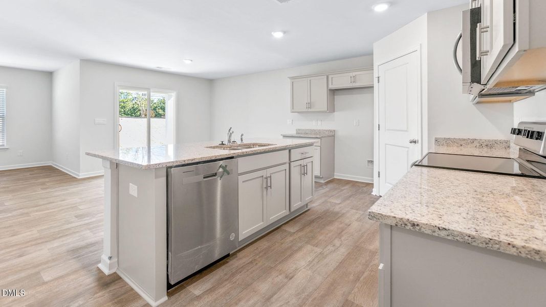 545 Leven Drive-9 545 Leven Drive-9