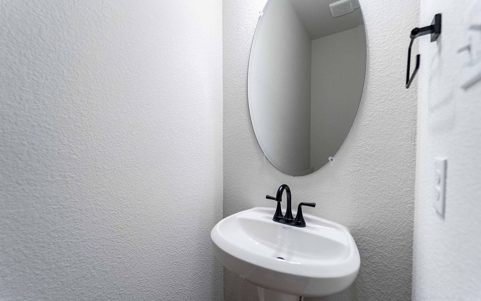 Image 16 of a home in Solterra. Image 16 of a home in Solterra.