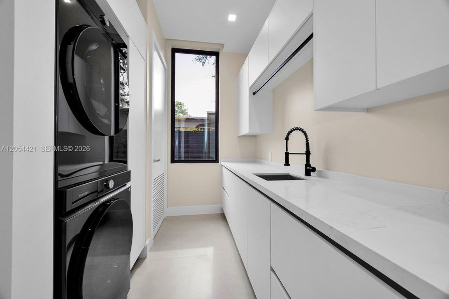 Furnished interior view inside a new home in , Miami (Image 10).