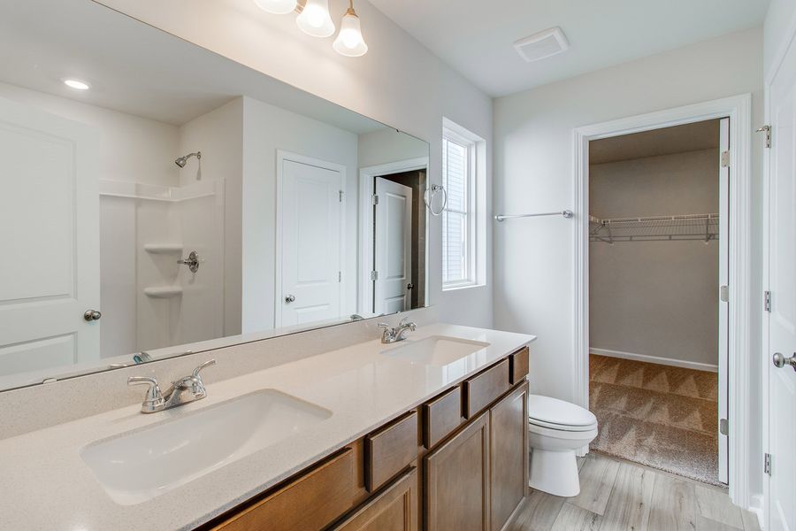 Furnished interior view inside a new home in Bluefield, Lexington (Image 12).
