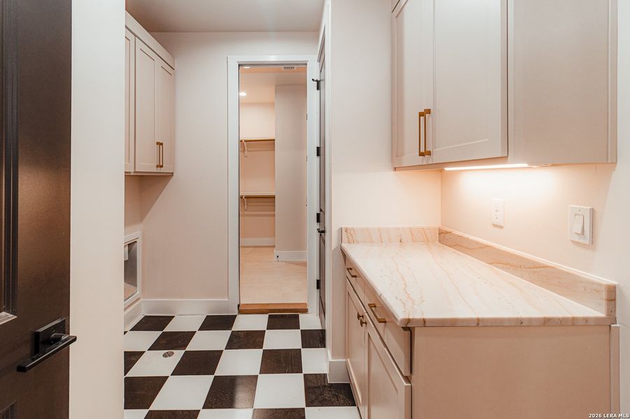 Furnished interior view inside a new home in , Adkins (Image 11). Furnished interior view inside a new home in , Adkins (Image 11).