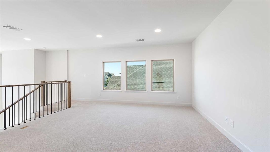 Spacious, unfurnished interior of a new home in The Parks At Wilson Creek 40', Celina (Image 18). Spacious, unfurnished interior of a new home in The Parks At Wilson Creek 40', Celina (Image 18).