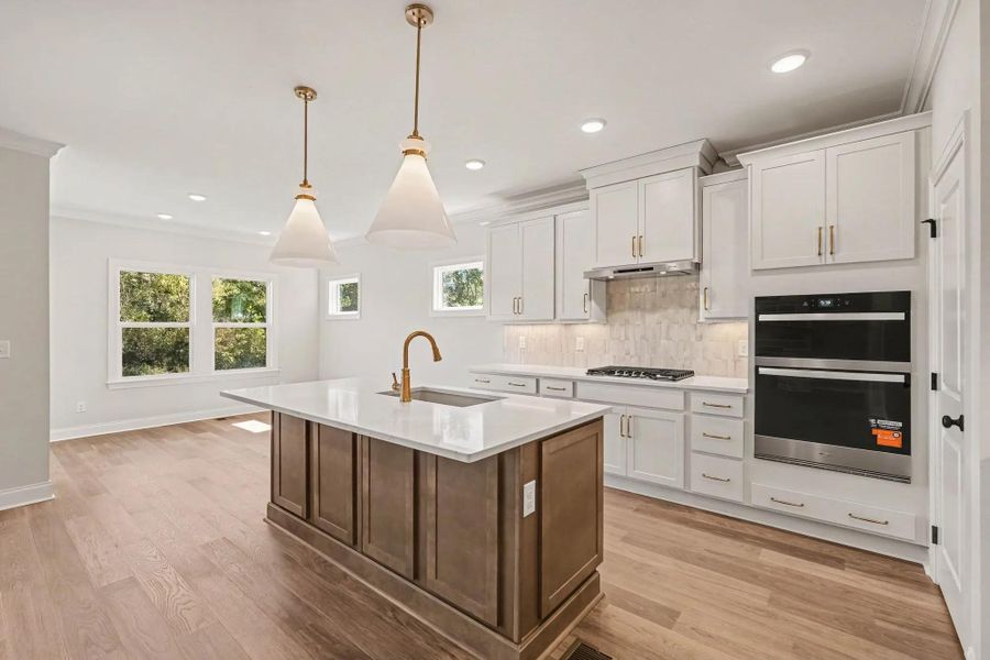 Dahlia D Kitchen