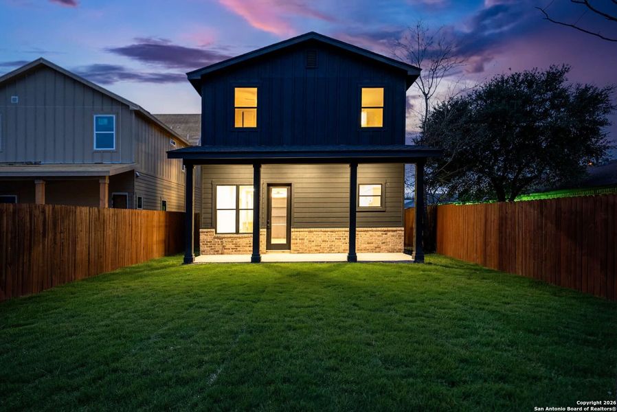 Exterior details and patio area of a home in , San Antonio (Image 31).