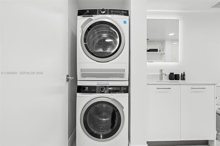 Image 13 of a home in .