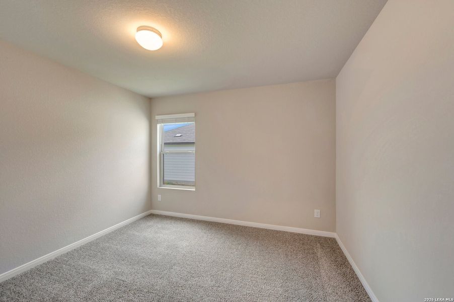 Spacious, unfurnished interior of a new home in Greenspoint Heights, Seguin (Image 27).