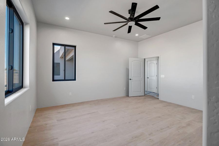 Master bedroom Master bedroom