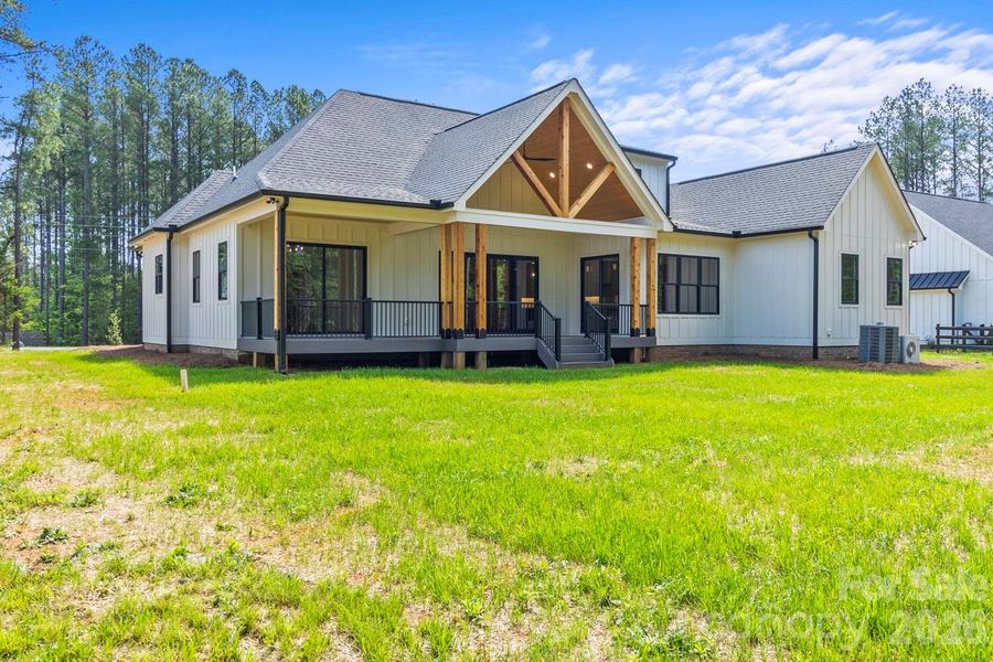 Exterior details and patio area of a home in , Lincolnton (Image 26).