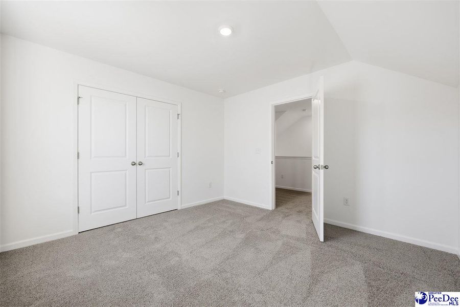 Spacious, unfurnished interior of a new home in Spring Haven, Florence (Image 29).