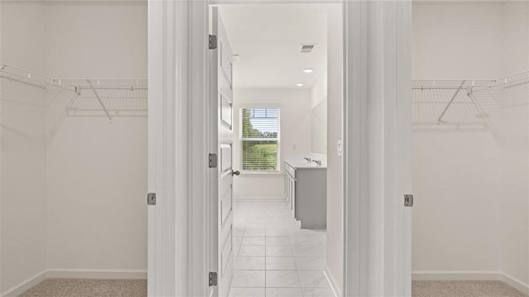 Spacious, unfurnished interior of a new home in , Loganville (Image 17).