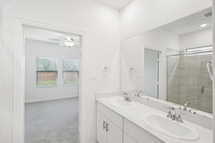 Photo is not of the actual home, but is an inspirational photo of builder’s model home and may depict options, furnishings, and/or decorator features that are not included. Photo is not of the actual home, but is an inspirational photo of builder’s model home and may depict options, furnishings, and/or decorator features that are not included.