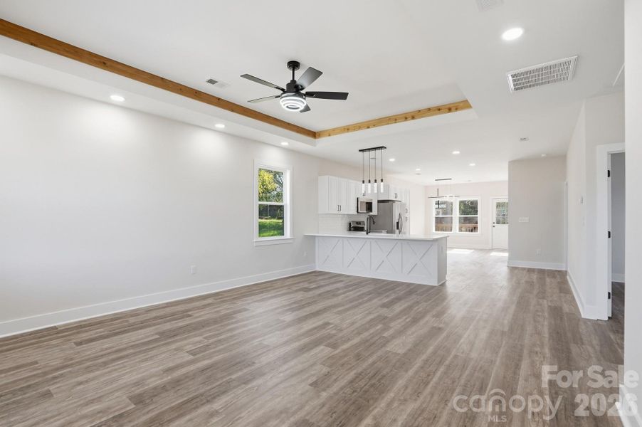 Spacious, unfurnished interior of a new home in , Concord (Image 40).