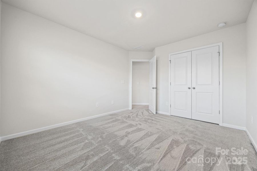 Spacious, unfurnished interior of a new home in , Fort Mill (Image 18).