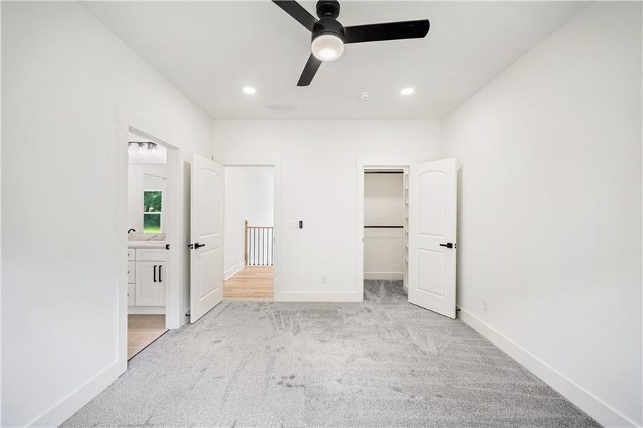 Spacious, unfurnished interior of a new home in , Lawrenceville (Image 19).