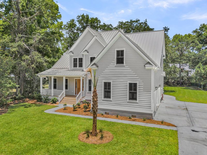 Front exterior of a new home in , Mount Pleasant, SC, highlighting curb appeal (Image 29). Front exterior of a new home in , Mount Pleasant, SC, highlighting curb appeal (Image 29).