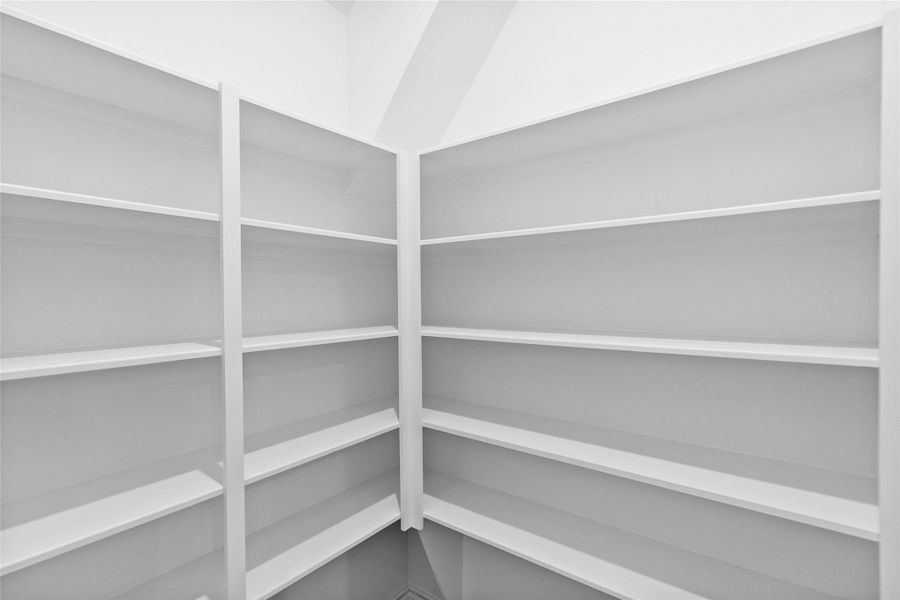 Spacious, unfurnished interior of a new home in , Willis (Image 9).
