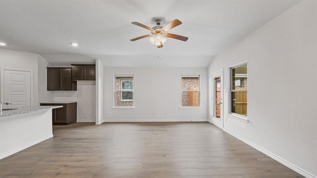 Spacious, unfurnished interior of a new home in Liberty Crossing, Royse City (Image 17). Spacious, unfurnished interior of a new home in Liberty Crossing, Royse City (Image 17).