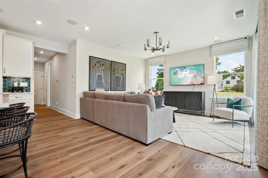 Great Room Featuring 9' Ceilings. *Model Photos | Actual Finishes, Structural Selections, and Orientation May Vary.