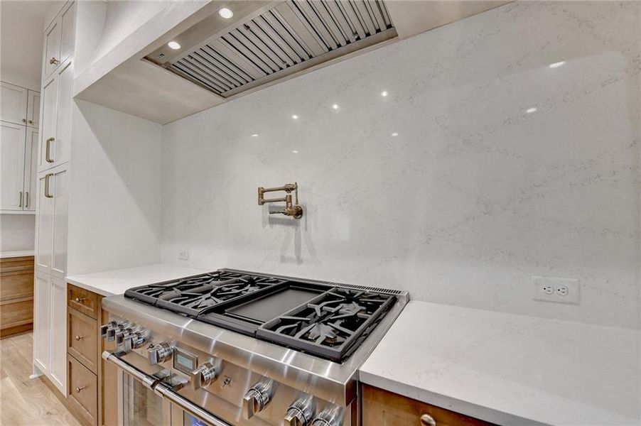 Close-up of interior finishes inside a home in , Alpharetta (Image 21). Close-up of interior finishes inside a home in , Alpharetta (Image 21).