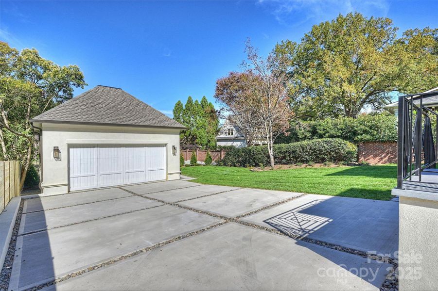 Image 47 of a home in . Image 47 of a home in .