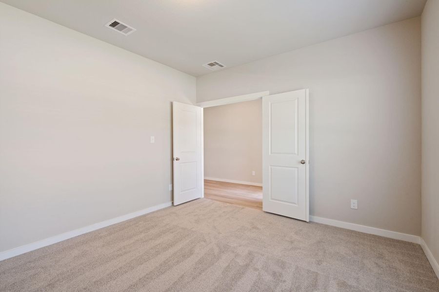 Spacious, unfurnished interior of a new home in , New Caney (Image 17).