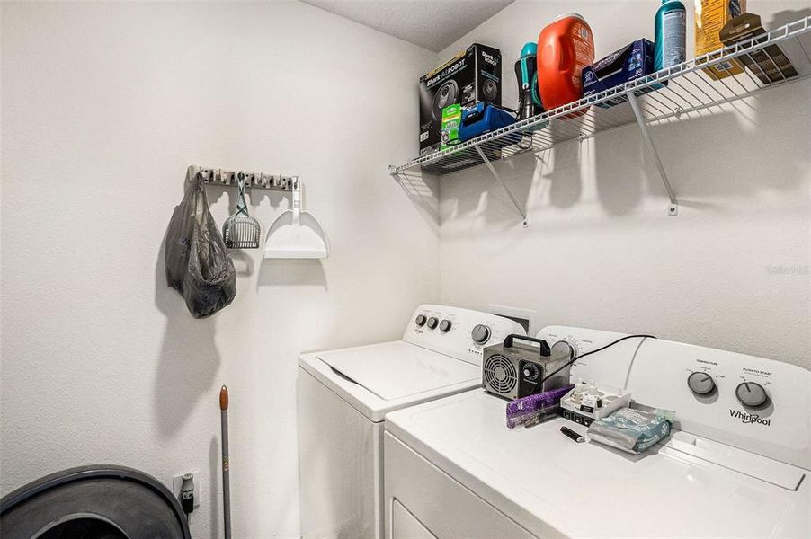 Close-up of interior finishes inside a home in Fairways at Twisted Oaks, Beverly Hills (Image 20).