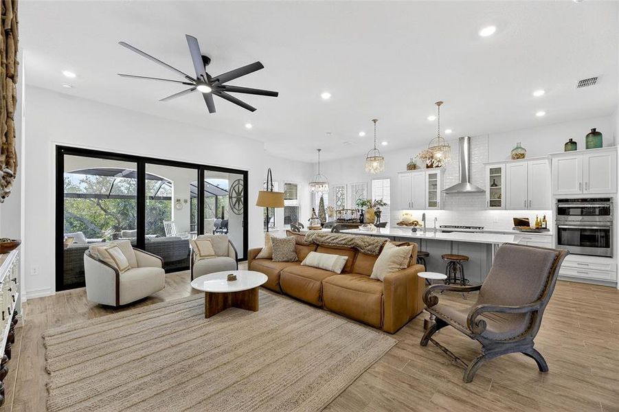 Furnished interior view inside a new home in SouthShore Yacht Club: Somerset Preserve, Ruskin (Image 41).