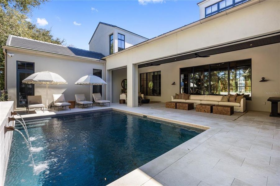 Exterior details and patio area of a home in , Windermere (Image 36).