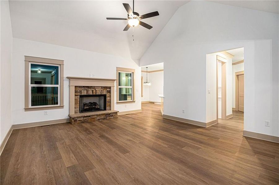 Spacious, unfurnished interior of a new home in , Taylorsville (Image 19).