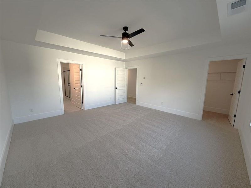 Spacious, unfurnished interior of a new home in Overlook at Peachtree Corners, Peachtree Corners (Image 40).