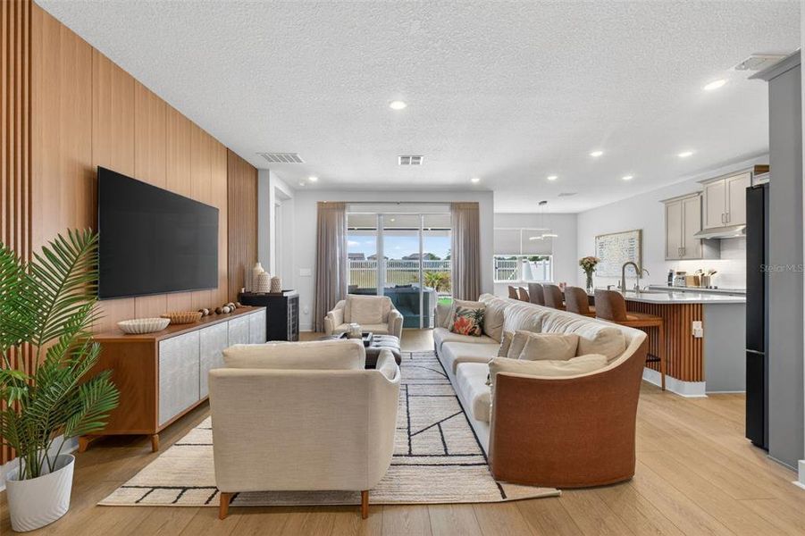 Furnished interior view inside a new home in , Winter Garden (Image 58).